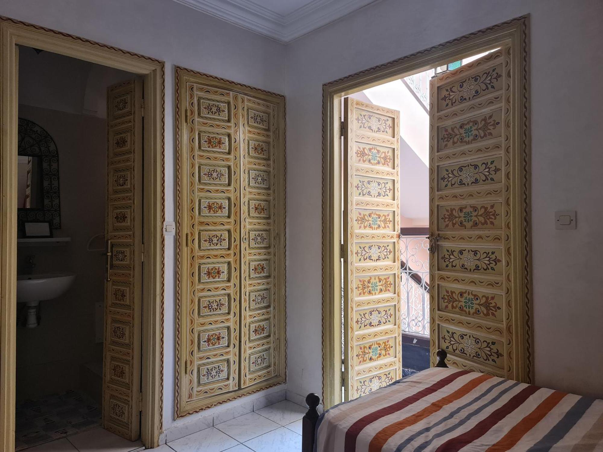 Riad Bab Almadina マラケシュ エクステリア 写真