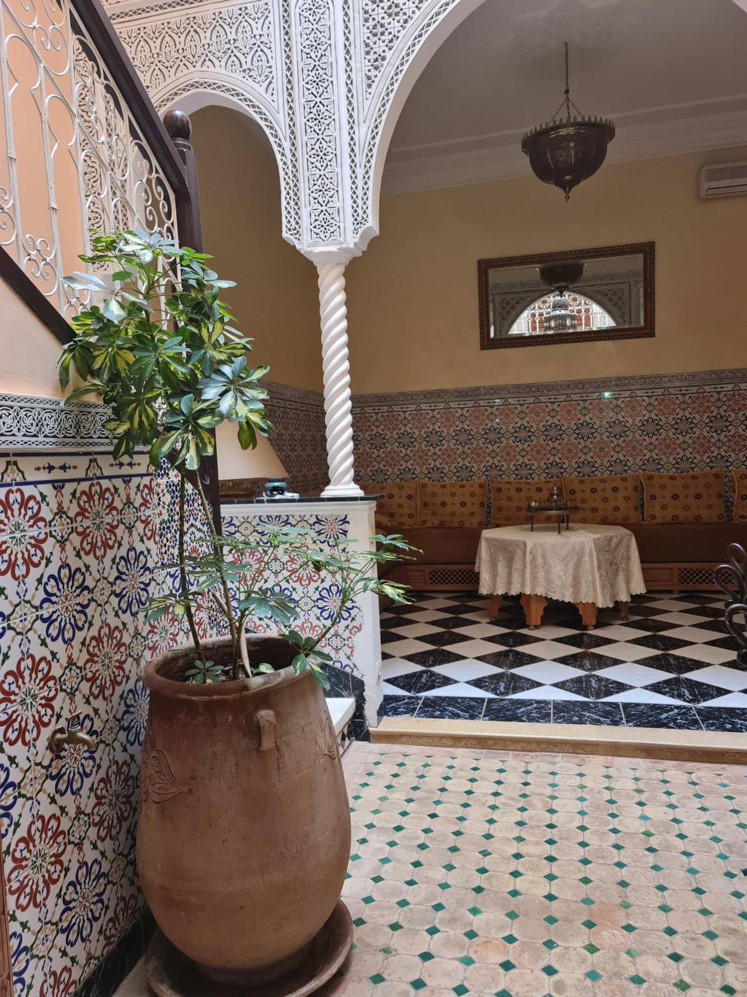 Riad Bab Almadina マラケシュ エクステリア 写真